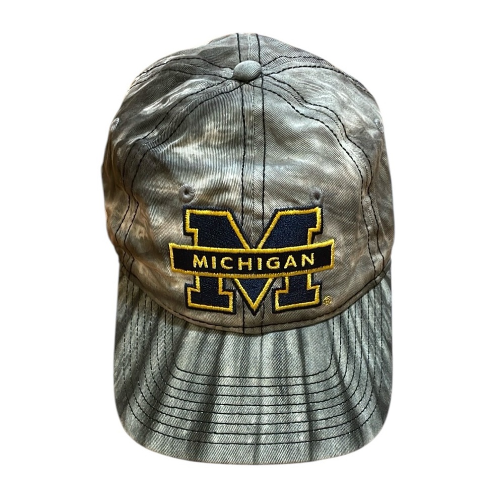 NCAA Michigan Wolverines Logo Gray Hat Cap Unisex